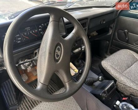 Зеленый ВАЗ 21214, объемом двигателя 1.7 л и пробегом 46 тыс. км за 4200 $, фото 13 на Automoto.ua