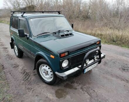 Зелений ВАЗ 21214, об'ємом двигуна 1.7 л та пробігом 151 тис. км за 2800 $, фото 5 на Automoto.ua