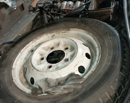 Зелений ВАЗ 21214, об'ємом двигуна 1.7 л та пробігом 300 тис. км за 3500 $, фото 2 на Automoto.ua