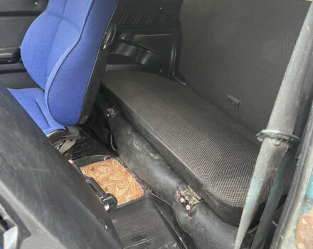 Зелений ВАЗ 21214, об'ємом двигуна 1.7 л та пробігом 235 тис. км за 2700 $, фото 8 на Automoto.ua