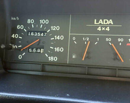 ВАЗ 21214 2009 в Черновцах на Automoto.ua Зеленый ВАЗ 21214, объемом двигателя 1.7 л и пробегом 165 тыс. км за 6500 $, фото 16 на Automoto.ua