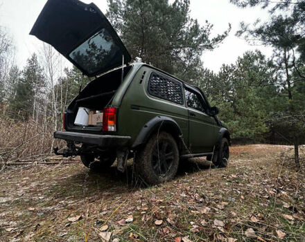 ВАЗ 21214 2010 в Днепре (Днепропетровске) на Automoto.ua Зеленый ВАЗ 21214, объемом двигателя 1.7 л и пробегом 122 тыс. км за 7000 $, фото 5 на Automoto.ua