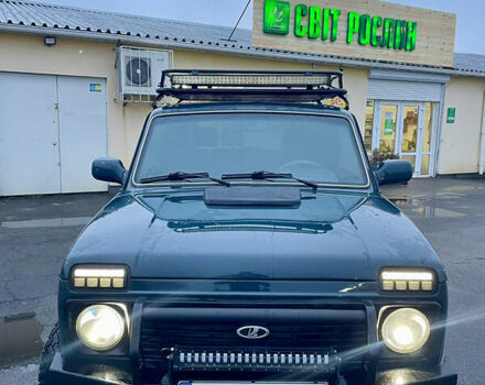 Зеленый ВАЗ 21214, объемом двигателя 1.69 л и пробегом 130 тыс. км за 6400 $, фото 1 на Automoto.ua