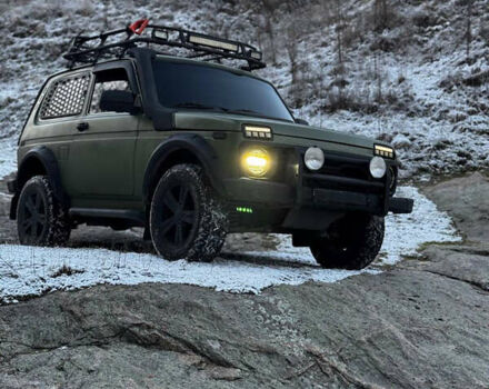 ВАЗ 21214 2010 в Днепре (Днепропетровске) на Automoto.ua Зеленый ВАЗ 21214, объемом двигателя 1.7 л и пробегом 122 тыс. км за 7000 $, фото 23 на Automoto.ua