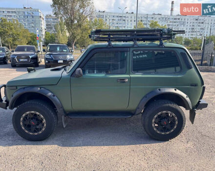 Зеленый ВАЗ 21214, объемом двигателя 1.69 л и пробегом 175 тыс. км за 6999 $, фото 6 на Automoto.ua