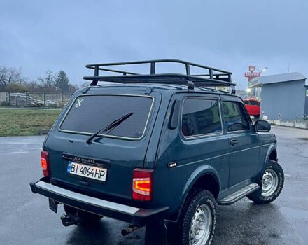 Зеленый ВАЗ 21214, объемом двигателя 1.69 л и пробегом 130 тыс. км за 6400 $, фото 4 на Automoto.ua