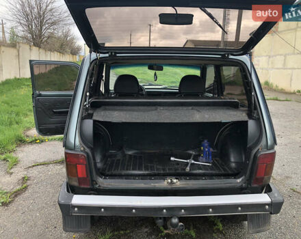 Зеленый ВАЗ 21214, объемом двигателя 1.7 л и пробегом 141 тыс. км за 4700 $, фото 1 на Automoto.ua