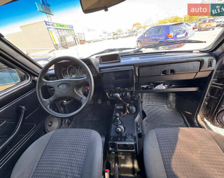 Зеленый ВАЗ 21214, объемом двигателя 1.69 л и пробегом 175 тыс. км за 6999 $, фото 9 на Automoto.ua