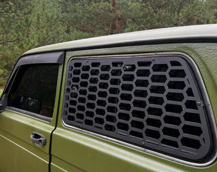 ВАЗ 21214 2010 в Днепре (Днепропетровске) на Automoto.ua Зеленый ВАЗ 21214, объемом двигателя 1.7 л и пробегом 122 тыс. км за 7000 $, фото 12 на Automoto.ua