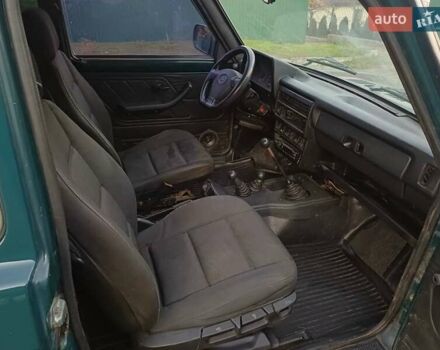 Зелений ВАЗ 21214, об'ємом двигуна 1.69 л та пробігом 186 тис. км за 3000 $, фото 2 на Automoto.ua