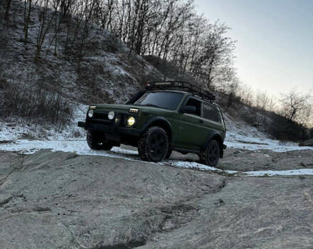 ВАЗ 21214 2010 в Днепре (Днепропетровске) на Automoto.ua Зеленый ВАЗ 21214, объемом двигателя 1.7 л и пробегом 122 тыс. км за 7000 $, фото 22 на Automoto.ua