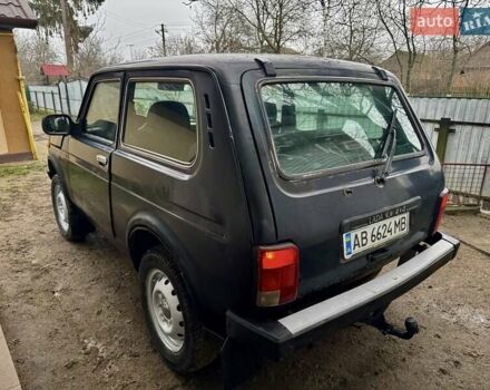 Зеленый ВАЗ 21214, объемом двигателя 1.7 л и пробегом 300 тыс. км за 3000 $, фото 2 на Automoto.ua