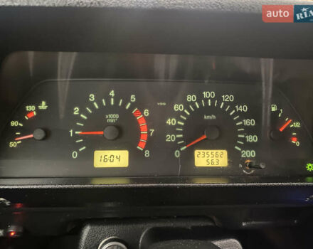 Зеленый ВАЗ 21214, объемом двигателя 1.7 л и пробегом 230 тыс. км за 3800 $, фото 9 на Automoto.ua