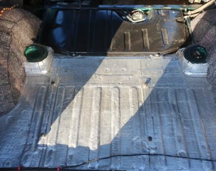 ВАЗ 21214 2012 в Пологах на Automoto.ua Зеленый ВАЗ 21214, объемом двигателя 1.7 л и пробегом 300 тыс. км за 2500 $, фото 3 на Automoto.ua