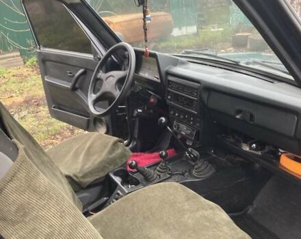 Зеленый ВАЗ 21214, объемом двигателя 1.7 л и пробегом 369 тыс. км за 3500 $, фото 4 на Automoto.ua