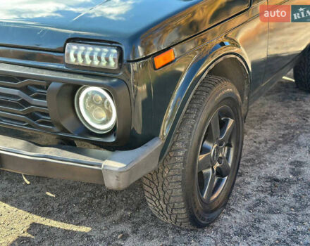 Зеленый ВАЗ 21214, объемом двигателя 1.69 л и пробегом 431 тыс. км за 4299 $, фото 22 на Automoto.ua