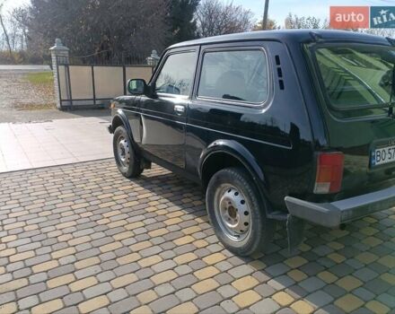 Зелений ВАЗ 21214, об'ємом двигуна 1.69 л та пробігом 260 тис. км за 2950 $, фото 7 на Automoto.ua