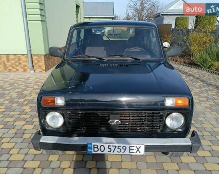 Зелений ВАЗ 21214, об'ємом двигуна 1.69 л та пробігом 260 тис. км за 2950 $, фото 8 на Automoto.ua