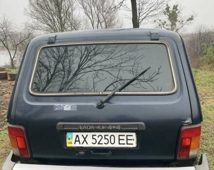 Зеленый ВАЗ 21214, объемом двигателя 1.7 л и пробегом 369 тыс. км за 3500 $, фото 2 на Automoto.ua