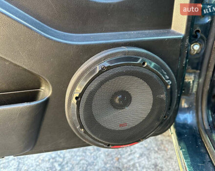 Зеленый ВАЗ 21214, объемом двигателя 1.69 л и пробегом 431 тыс. км за 4299 $, фото 19 на Automoto.ua