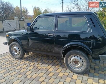 Зелений ВАЗ 21214, об'ємом двигуна 1.69 л та пробігом 260 тис. км за 2950 $, фото 2 на Automoto.ua