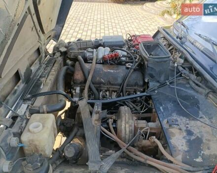 Зелений ВАЗ 21214, об'ємом двигуна 1.69 л та пробігом 260 тис. км за 2950 $, фото 18 на Automoto.ua