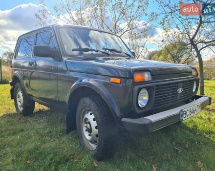 Зеленый ВАЗ 21214, объемом двигателя 1.7 л и пробегом 273 тыс. км за 5000 $, фото 4 на Automoto.ua