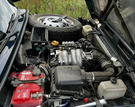 Зеленый ВАЗ 21214, объемом двигателя 1.69 л и пробегом 139 тыс. км за 6500 $, фото 2 на Automoto.ua