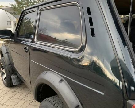 Зелений ВАЗ 21214, об'ємом двигуна 1.69 л та пробігом 122 тис. км за 6700 $, фото 38 на Automoto.ua