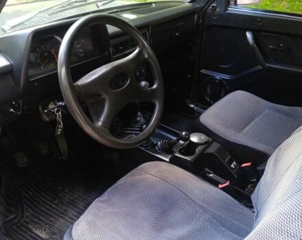 Зеленый ВАЗ 21214, объемом двигателя 0 л и пробегом 200 тыс. км за 3700 $, фото 6 на Automoto.ua