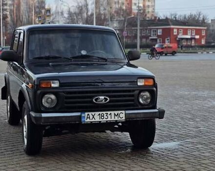 Зеленый ВАЗ 21214, объемом двигателя 1.69 л и пробегом 152 тыс. км за 4500 $, фото 9 на Automoto.ua