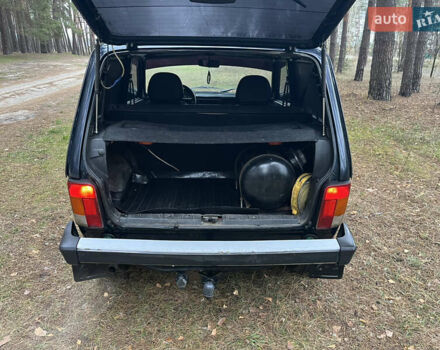 Зеленый ВАЗ 21214, объемом двигателя 1.69 л и пробегом 142 тыс. км за 3600 $, фото 8 на Automoto.ua