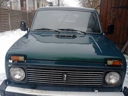 Зелений ВАЗ 21214, об'ємом двигуна 1.7 л та пробігом 180 тис. км за 2999 $, фото 1 на Automoto.ua