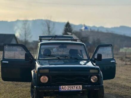Зеленый ВАЗ 21214, объемом двигателя 1.7 л и пробегом 102 тыс. км за 3300 $, фото 1 на Automoto.ua