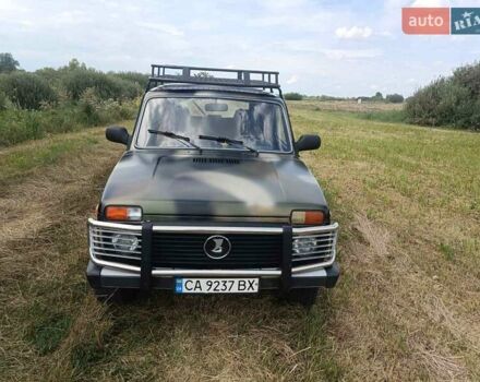 Зелений ВАЗ 21214, об'ємом двигуна 1.69 л та пробігом 45 тис. км за 3800 $, фото 1 на Automoto.ua