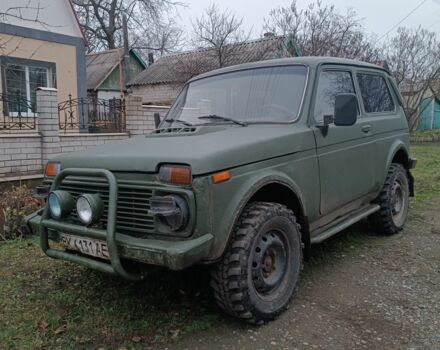 Зелений ВАЗ 21214, об'ємом двигуна 1.7 л та пробігом 220 тис. км за 2300 $, фото 1 на Automoto.ua