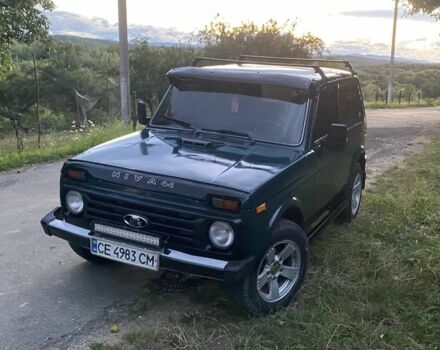 Зеленый ВАЗ 21214, объемом двигателя 1.7 л и пробегом 165 тыс. км за 3650 $, фото 1 на Automoto.ua