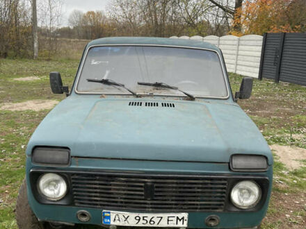 Зеленый ВАЗ 21214, объемом двигателя 1.7 л и пробегом 235 тыс. км за 2700 $, фото 1 на Automoto.ua