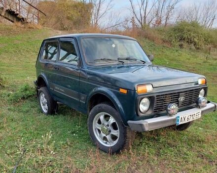 Зеленый ВАЗ 21214, объемом двигателя 1.69 л и пробегом 169 тыс. км за 3000 $, фото 1 на Automoto.ua