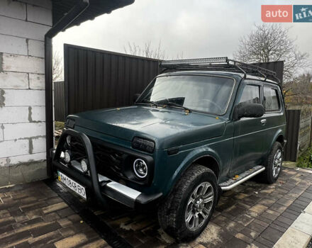 Зеленый ВАЗ 21214, объемом двигателя 1.69 л и пробегом 205 тыс. км за 3300 $, фото 1 на Automoto.ua