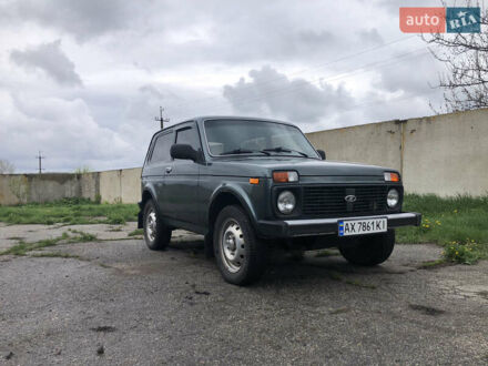 Зеленый ВАЗ 21214, объемом двигателя 1.7 л и пробегом 141 тыс. км за 4700 $, фото 1 на Automoto.ua