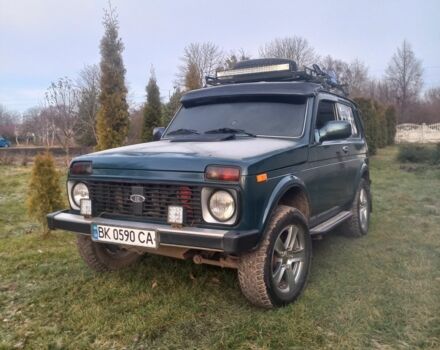 Зеленый ВАЗ 21214, объемом двигателя 1.7 л и пробегом 218 тыс. км за 5300 $, фото 1 на Automoto.ua