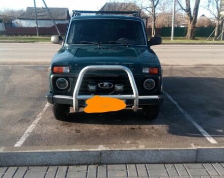 Зелений ВАЗ 21214, об'ємом двигуна 1.7 л та пробігом 198 тис. км за 3300 $, фото 1 на Automoto.ua