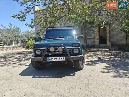 ВАЗ 21214 2011 у Покровском на Automoto.ua Зелений ВАЗ 21214, об'ємом двигуна 1.69 л та пробігом 66 тис. км за 4800 $, фото 1 на Automoto.ua