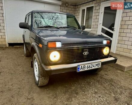 Зеленый ВАЗ 21214, объемом двигателя 1.7 л и пробегом 300 тыс. км за 3000 $, фото 1 на Automoto.ua