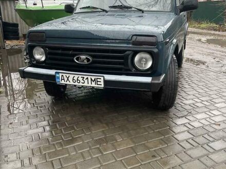 Зеленый ВАЗ 21214, объемом двигателя 1.69 л и пробегом 150 тыс. км за 2950 $, фото 1 на Automoto.ua