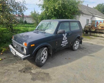 Зелений ВАЗ 21214, об'ємом двигуна 1.7 л та пробігом 300 тис. км за 1787 $, фото 1 на Automoto.ua