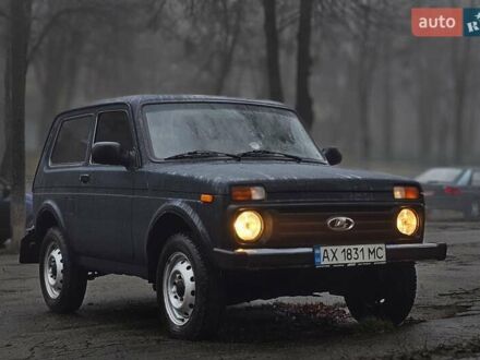 Зеленый ВАЗ 21214, объемом двигателя 1.69 л и пробегом 152 тыс. км за 4500 $, фото 1 на Automoto.ua