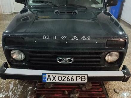 Зеленый ВАЗ 21214, объемом двигателя 1.69 л и пробегом 116 тыс. км за 4500 $, фото 1 на Automoto.ua