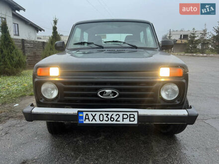 Зеленый ВАЗ 21214, объемом двигателя 1.7 л и пробегом 162 тыс. км за 5100 $, фото 1 на Automoto.ua